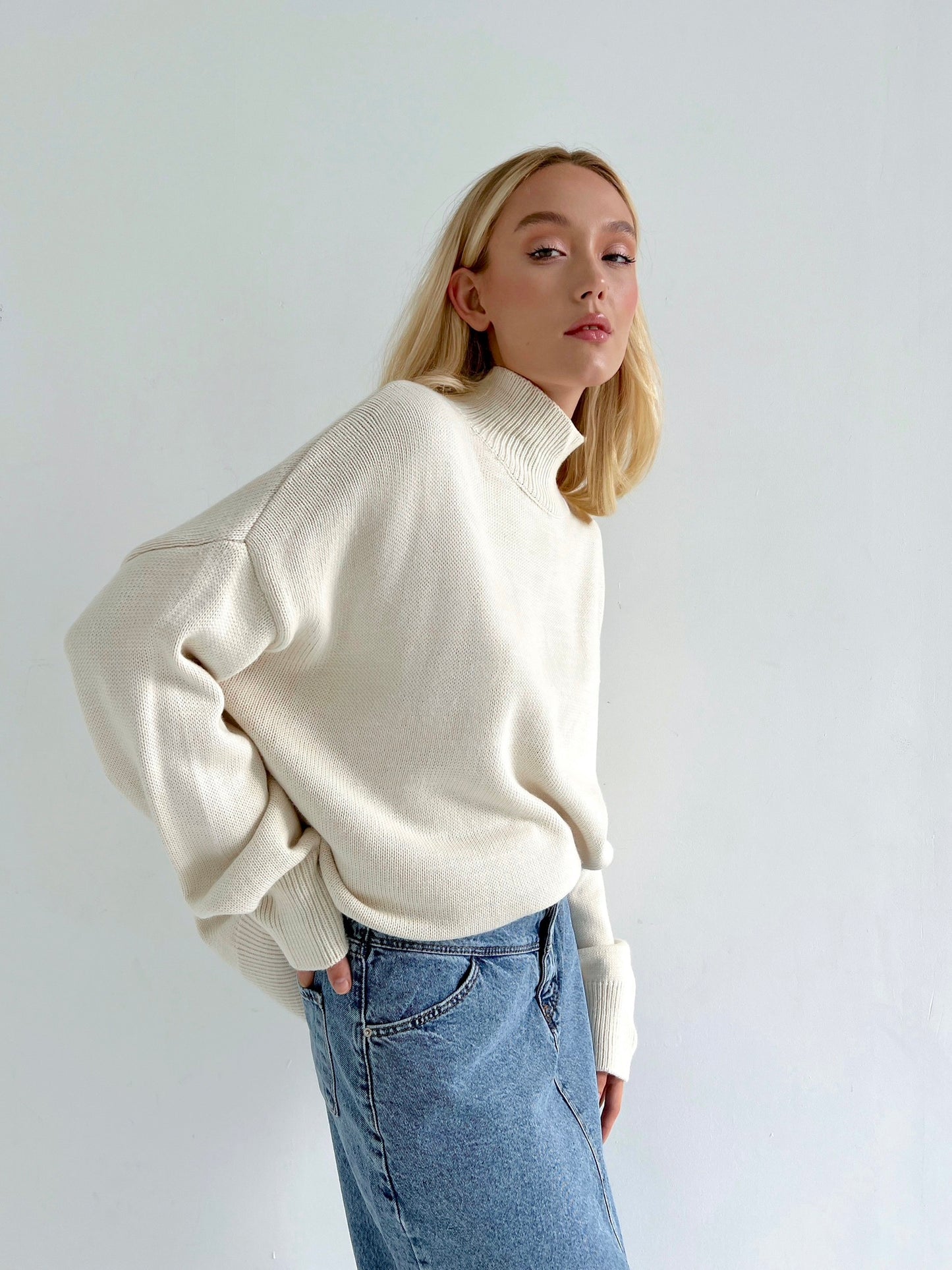 Women's sweater FANCY Milk