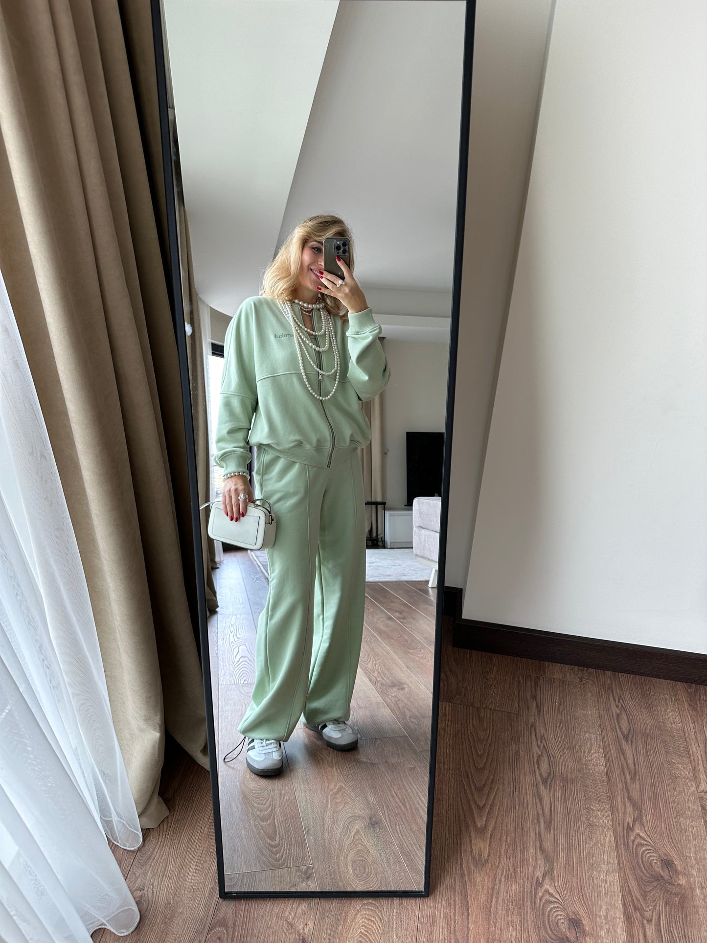 Women's suit RELAX Pistachio